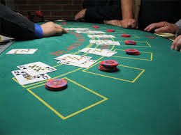 ey289 Feature-Rich Rounds